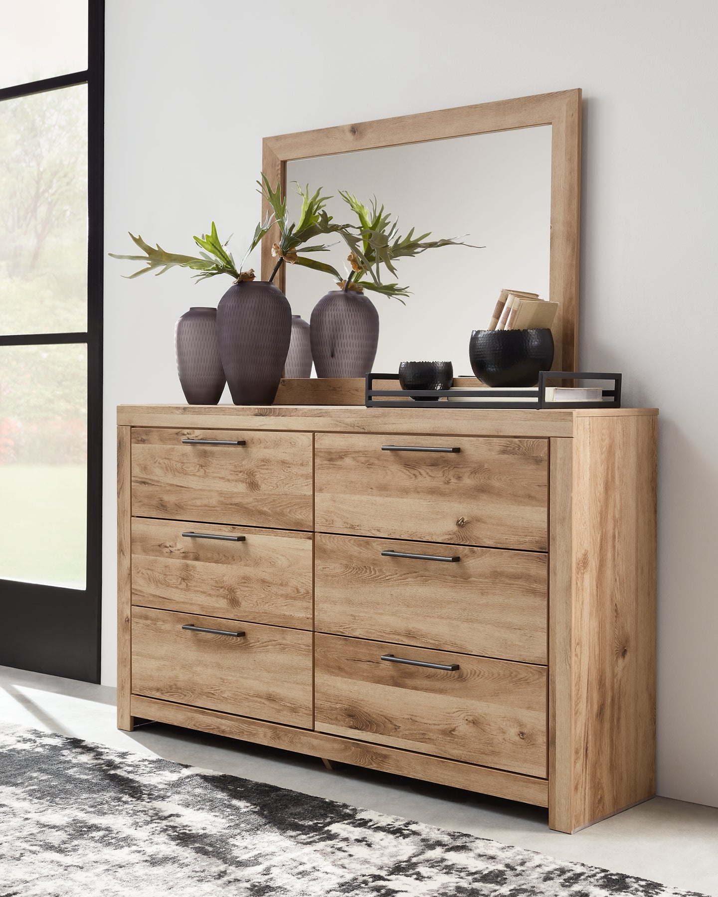 Hyanna Queen Panel Bed with Mirrored Dresser, Chest and 2 Nightstands